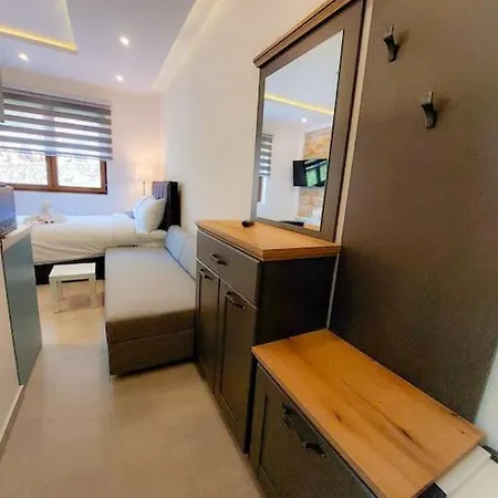 Rastko-n Lux 32 Milmari * Kopaonik