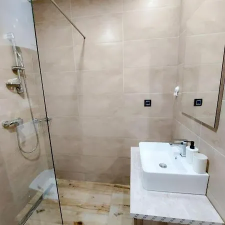 Rastko-n Lux 32 Milmari