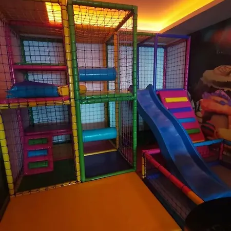 Rastko-n Lux 32 Milmari Apartamento *