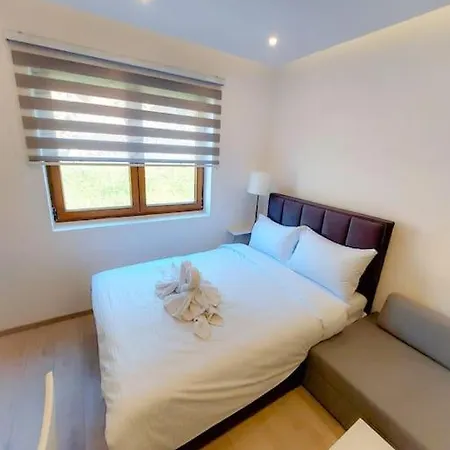 Apartament Rastko-n Lux 32 Milmari