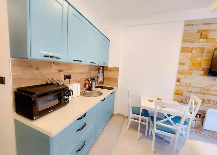 Rastko-n Lux 32 Milmari アパート