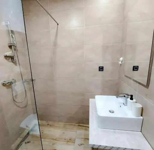 Rastko-n Lux 32 Milmari