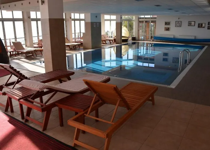 Rastko-n Lux 32 Milmari コパオニク